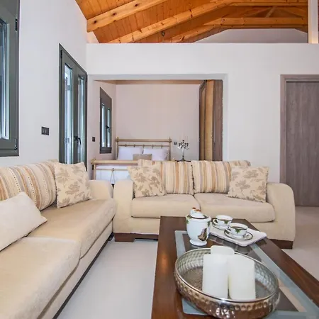 Ariadni Vista Mare By 