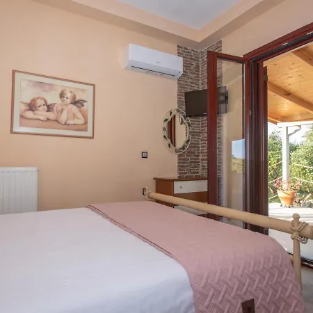 Ariadni Vista Mare By 