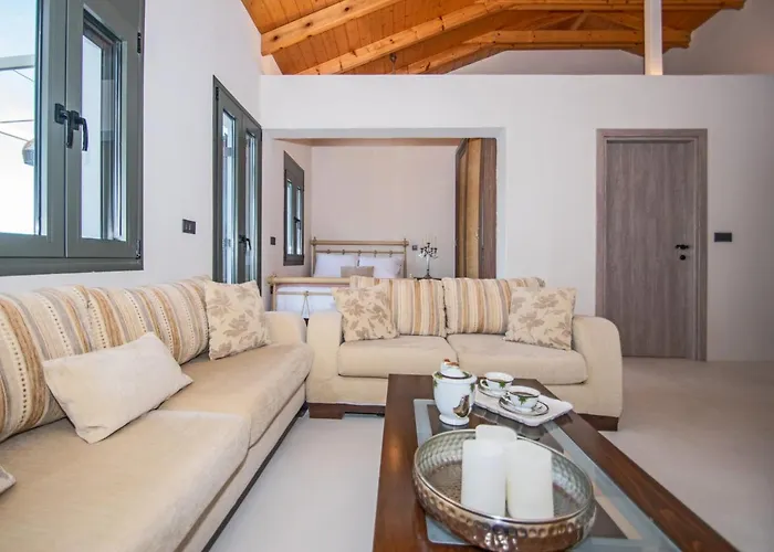 Ariadni Vista Mare By 