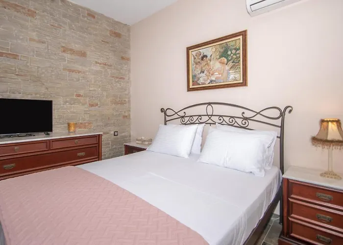 Ariadni Vista Mare By 